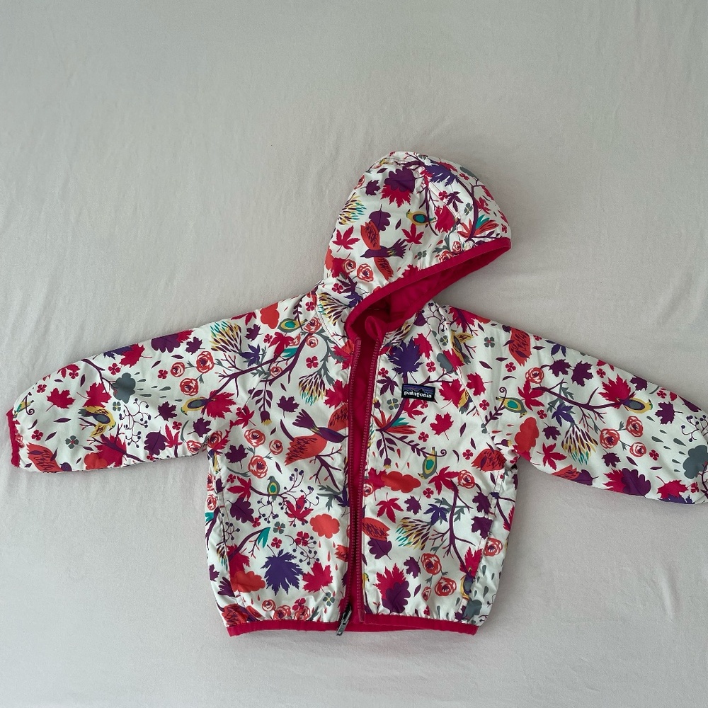 Patagonia baby girl reversible Jacket